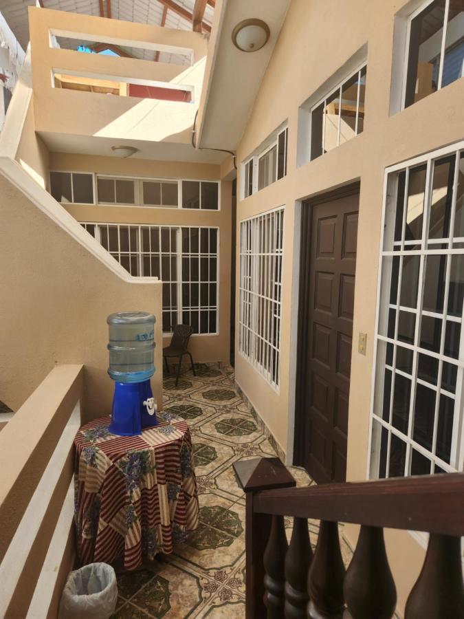 פלורס Hotel Casa De Don Francisco מראה חיצוני תמונה