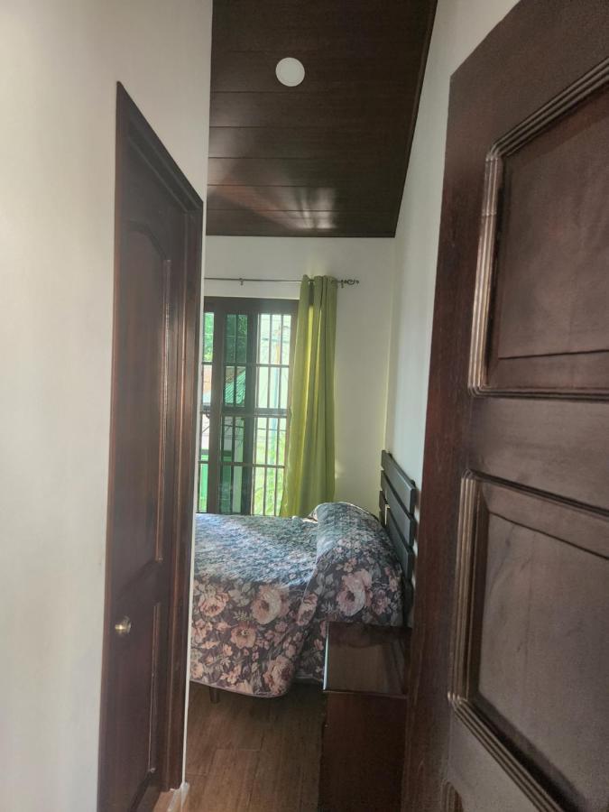 פלורס Hotel Casa De Don Francisco מראה חיצוני תמונה